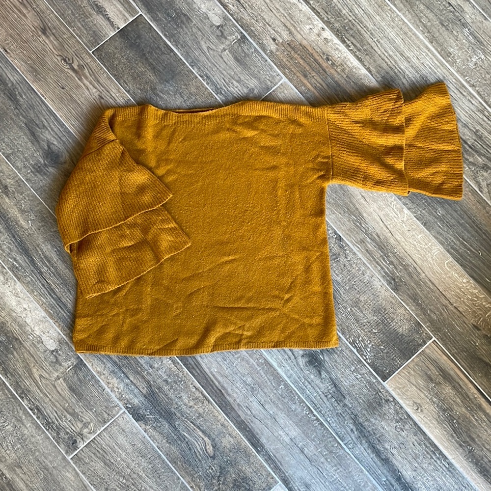 Madewell Slit Neck, Flutter Sleeved Sweater